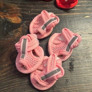 Dog or cat shoes red size 1 pink size 2